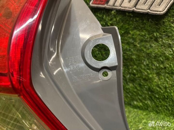 Стоп-сигнал задний левый Hyundai Accent RB D4FB