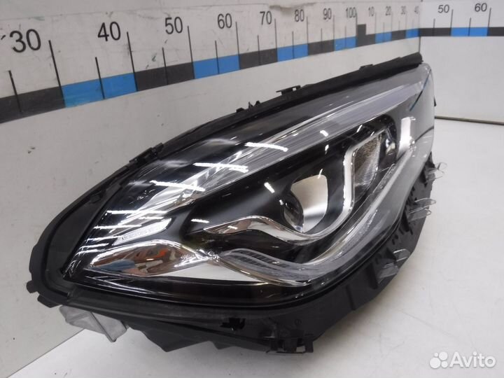 Фара правая Mercedes-Benz GLA-Class