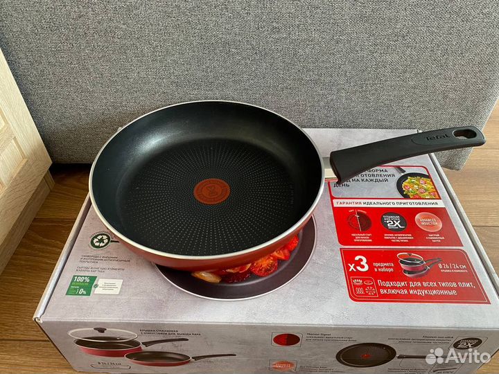 Набор посуды Tefal Daily Expert 04234820 с крышкой