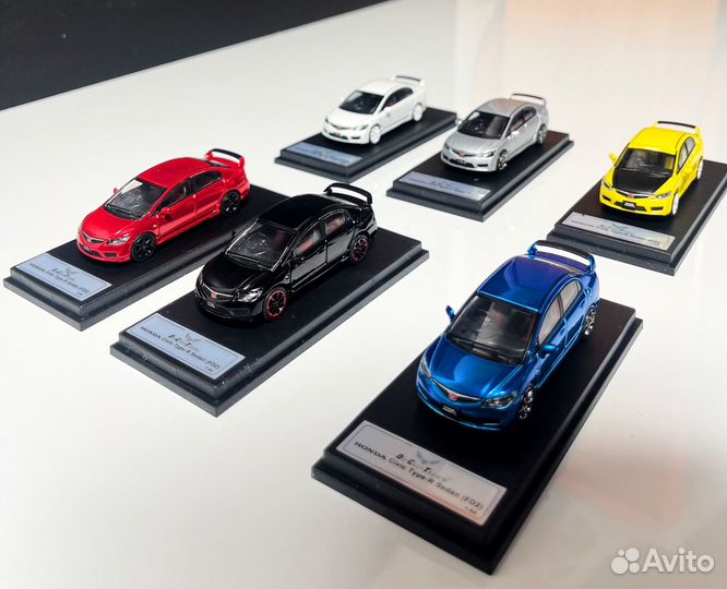 Модель Honda Civic Type R (1:64)