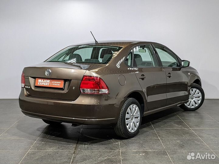 Volkswagen Polo 1.6 AT, 2015, 32 588 км
