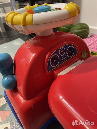 Детская машинка каталка толокар