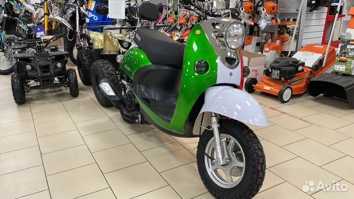 Скутер Vento Retro 49cc (150) (В магазине)