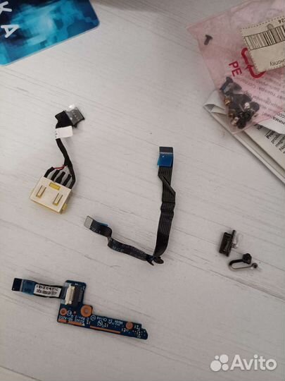 Комплектующие на Lenovo yoga 2 11 дюймов