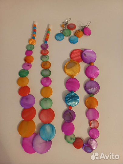 Бусы из натуральных камней