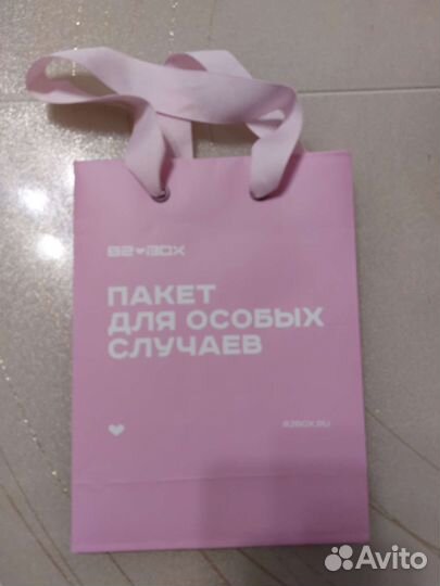 82 бокс косметика, тинт, гель, брелок, пакет