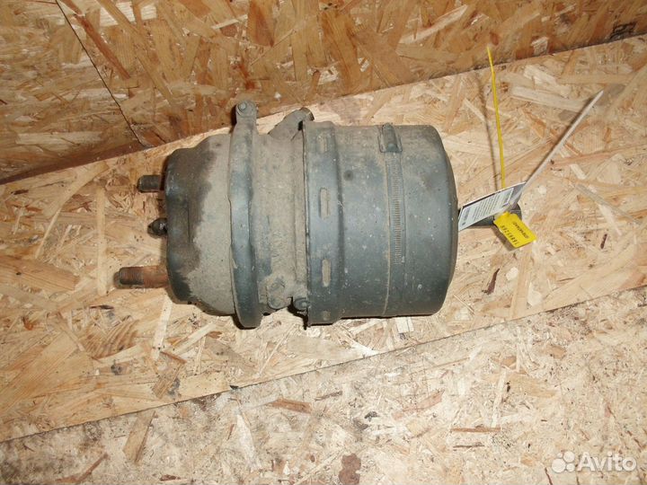 Энергоаккумулятор Volvo FH13 20522028