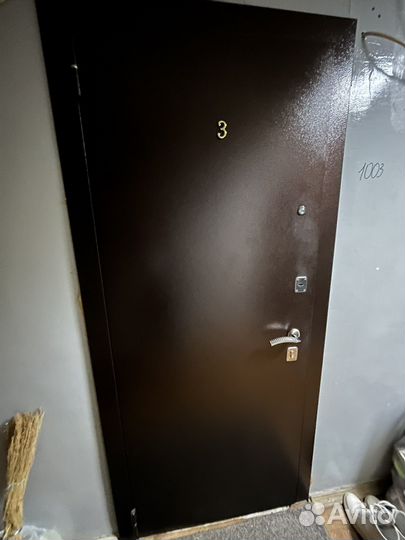 Металлическая дверь бу