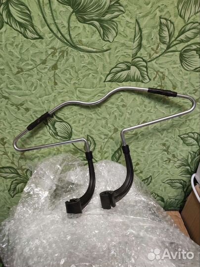 Вешалка автомобильная