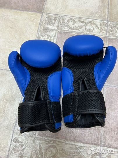 Боксерские перчатки детские 6 oz