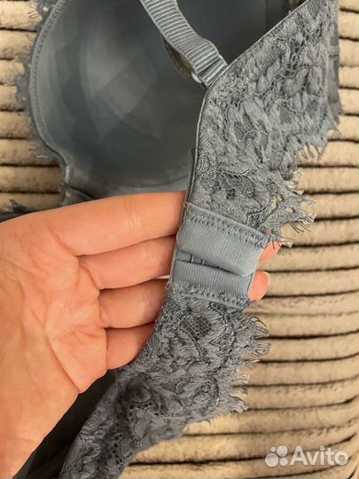 Oysho бюстгальтер новый 75С