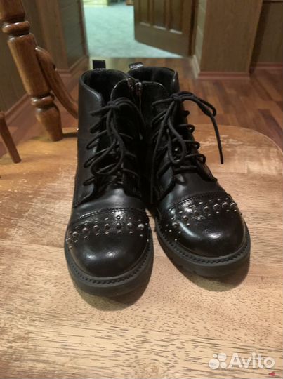 Ботинки для девочки