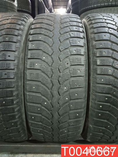 Bridgestone Blizzak Spike-01 215/60 R16 100