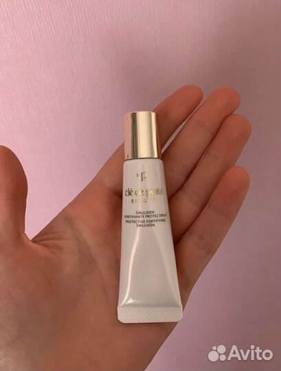 Дневная эмульсия clé de peau