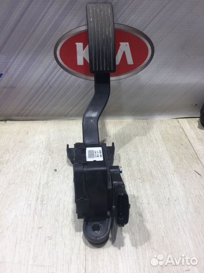 Педаль газа Hyundai solaris