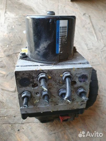 Блок abs Volkswagen Passat Cc 2.0 CAW 2007-2011