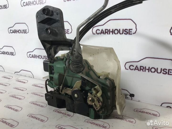 Замок двери передний правый Volkswagen Passat B5+