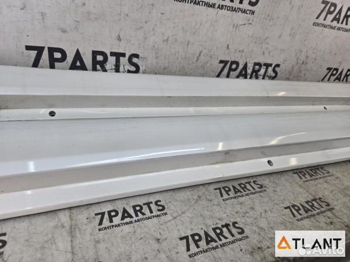 Порог toyota mark X