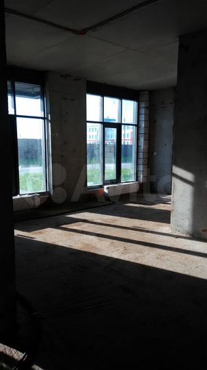 Свободного назначения, 700 м²