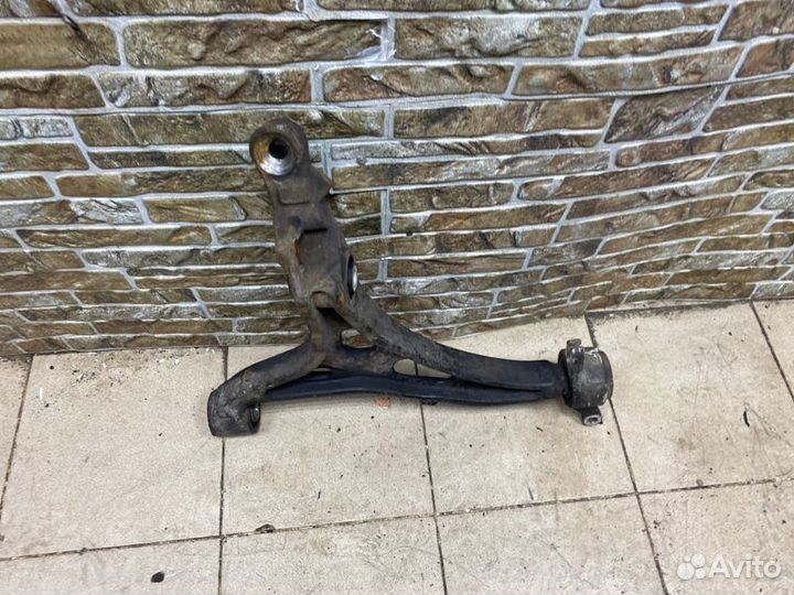 Рычаг подвески нижний передний левый Jeep Grand