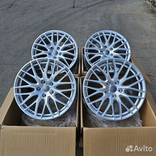 Диски для Audi Q7 20x9 5x130