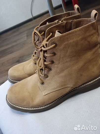 Ботинки женские