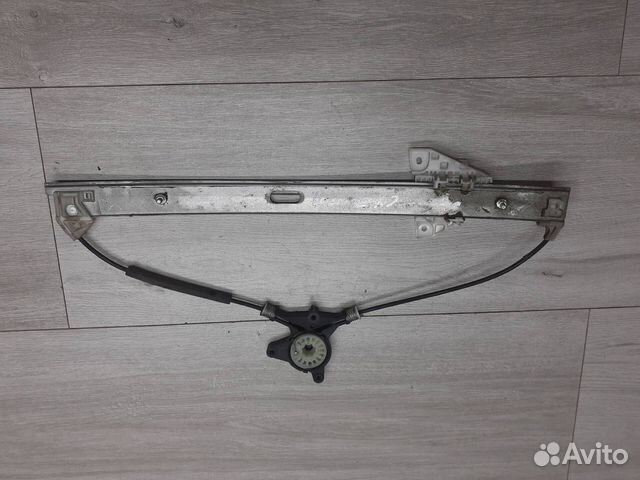 Стеклоподъемние передний правый Mazda CX 7