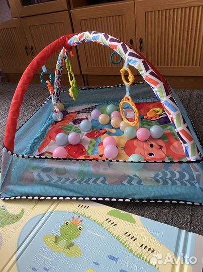 Развивающий коврик
