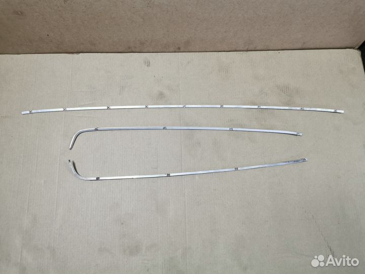 Планки под заднее стекло на Mercedes W124 купе