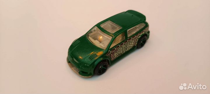Машинки Hot wheels хотвилс в ассортименте