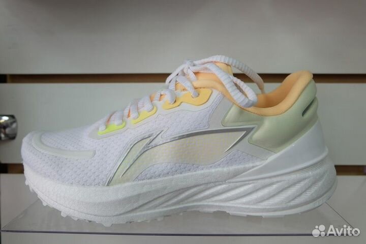 Кроссовки Li-Ning, белые