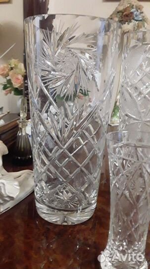Хрустальная ваза