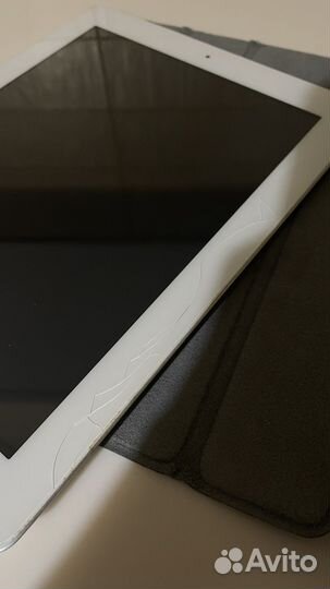 iPad A1430 (3-го поколения, Wi-Fi + Cellular)