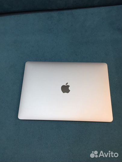 Apple MacBook Air 13 2020 M1 8/512gb