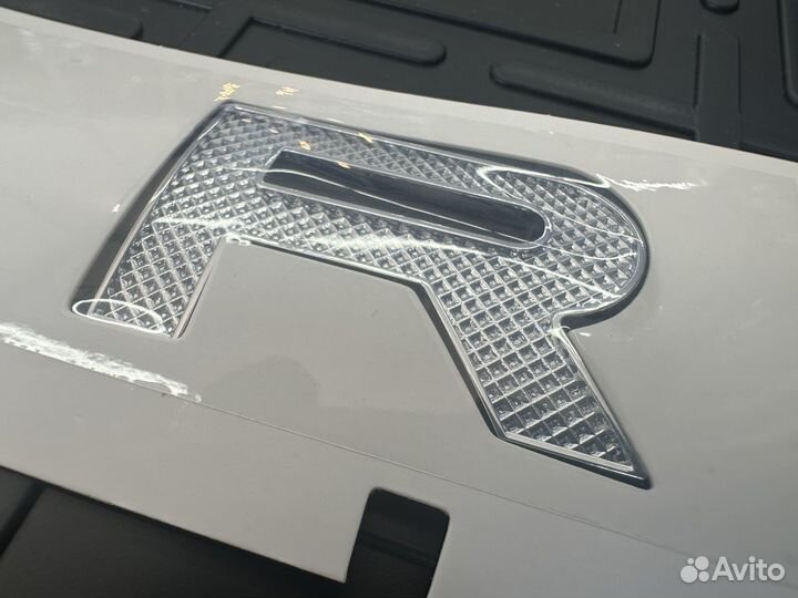 Надпись / Буквы Range Rover (серебро с окантовкой)