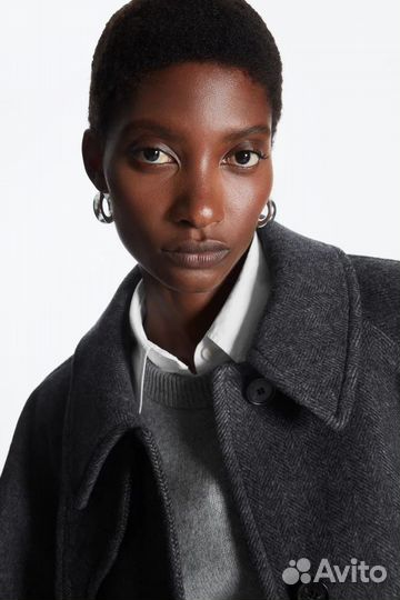 Пальто шерстяное Cos