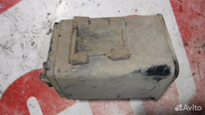 Абсорбер (фильтр угольный) Mitsubishi Lancer 9 (C