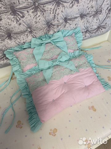 Подушечки бортики в кроватку ноаорожденного