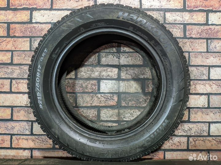 Hankook Winter I'Pike 215/60 R17
