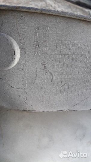 Клык заднего бампера Mitsubishi Outlander