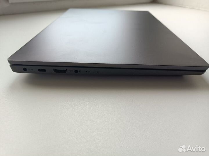 Ноутбук Lenovo