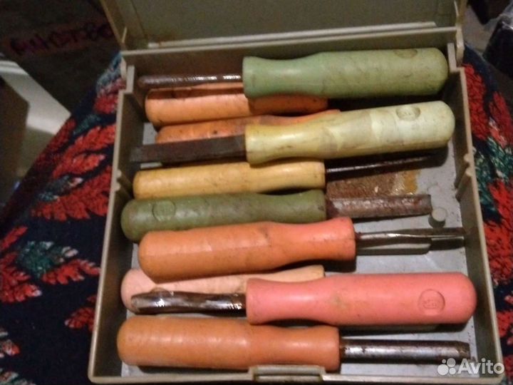 Набор для резьбы по дереву