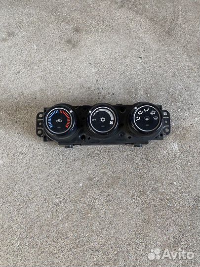 Блок управления отопителем mitsubishi lancer 10