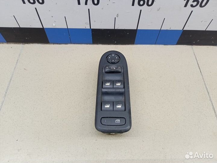 Блок управления стеклоподъемниками 408 2012