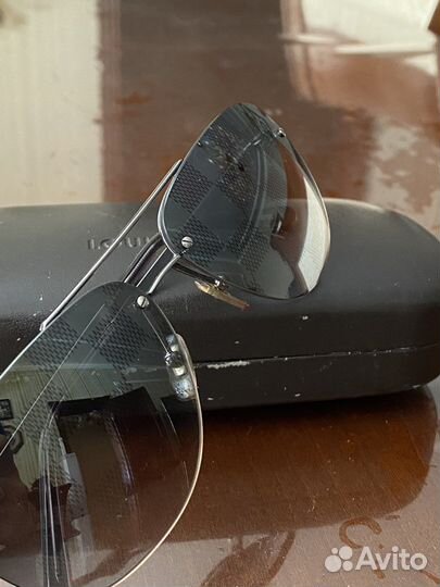 Очки Louis Vuitton