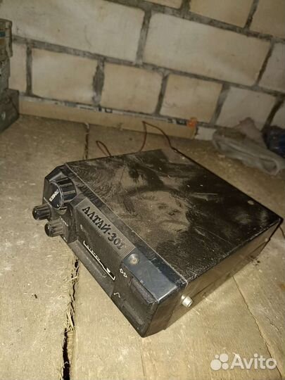 Магнитола Алтай 301