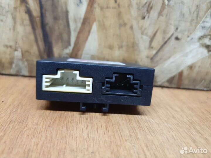 Блок управления камерой заднего вида Mercedes