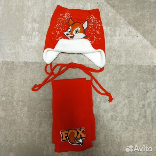 Комплект шапка и шарф