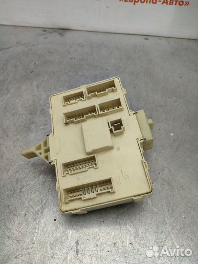 Блок предохранителей Kia Magentis 2 седан 2 Л 2006