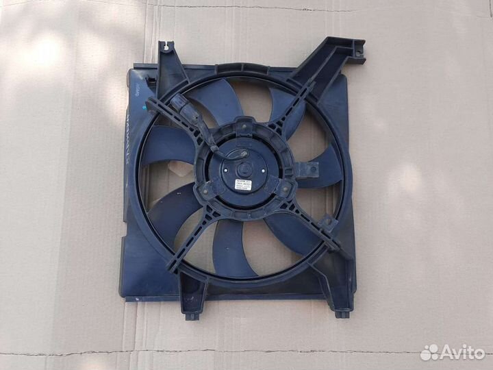 Вентилятор охлаждения двигателя Hyundai Elantra XD